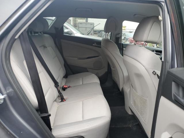 Photo 11 from auction – 2017 HYUNDAI TUCSON LIM with VIN KM8J3CA41HU465529