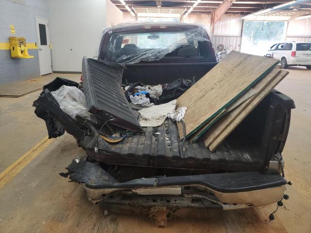 Photo 6 from auction – 2003 CHEVROLET SILVERADO C1500 with VIN 2GCEC19V731398348