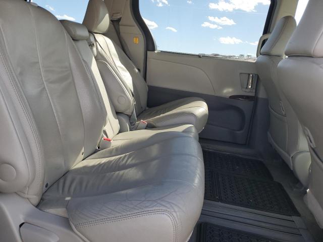 Photo 11 from auction – 2012 TOYOTA SIENNA XLE with VIN 5TDYK3DC1CS272741