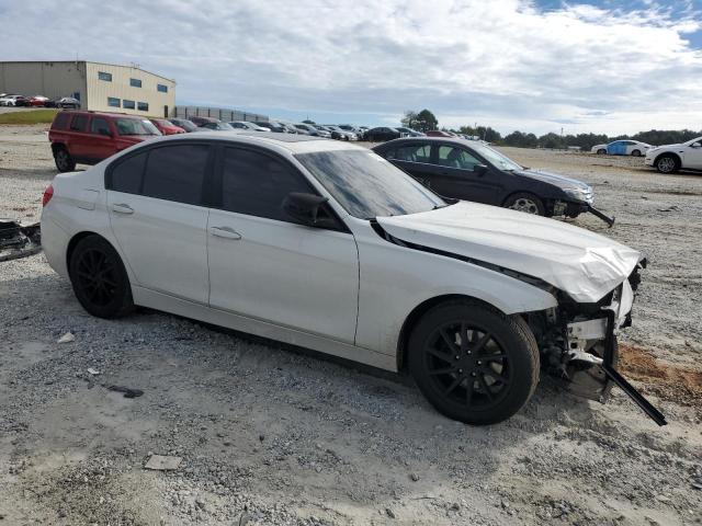 Photo 4 from auction – 2017 BMW 320 I with VIN WBA8E1G30HNU17494