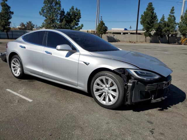 Photo 4 from auction – 2018 TESLA MODEL S with VIN 5YJSA1E2XJF259457