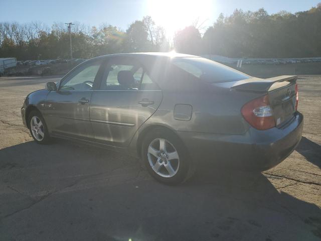 Photo 2 from auction – 2002 TOYOTA CAMRY LE with VIN 4T1BF30K22U510044