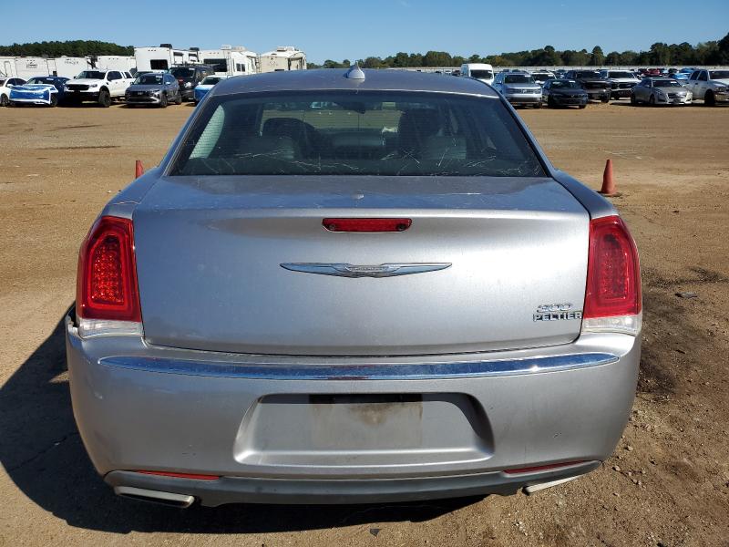 Photo 6 from auction – 2016 CHRYSLER 300 LIMITE with VIN 2C3CCAAG4GH207927