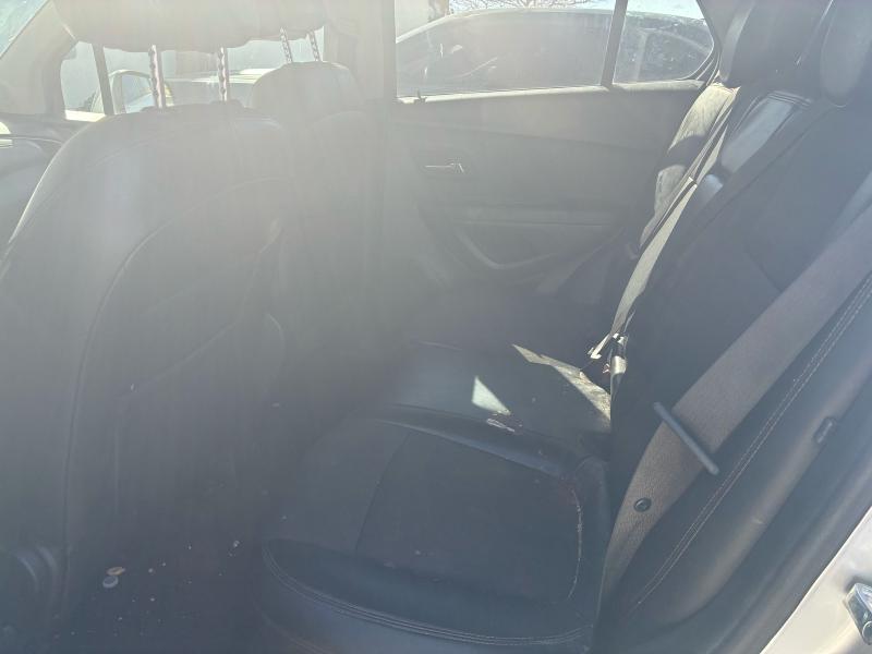 Photo 6 from auction – 2018 CHEVROLET TRAX 1LT with VIN KL7CJLSB6JB690849