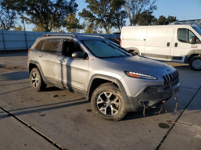 Photo 4 from auction – 2015 JEEP CHEROKEE T with VIN 1C4PJMBS1FW786351