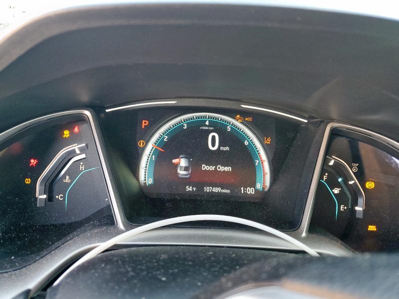 Photo 9 from auction – 2017 HONDA CIVIC EX with VIN 19XFC2F84HE036562