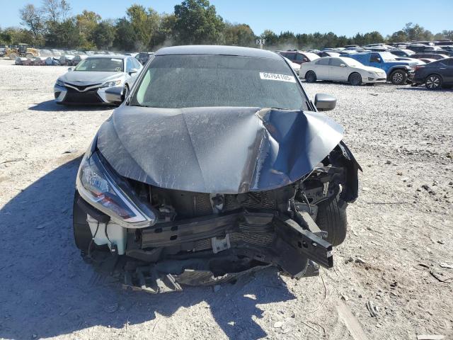 Photo 5 from auction – 2017 NISSAN SENTRA S with VIN 3N1AB7AP1HL693536