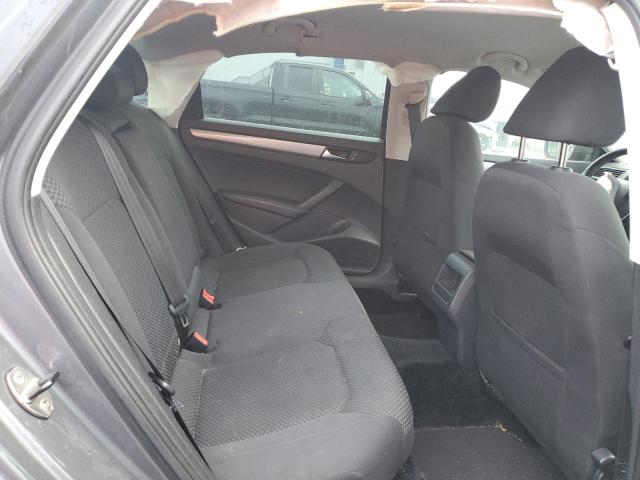 Photo 10 from auction – 2013 VOLKSWAGEN PASSAT S with VIN 1VWAN7A37DC130527