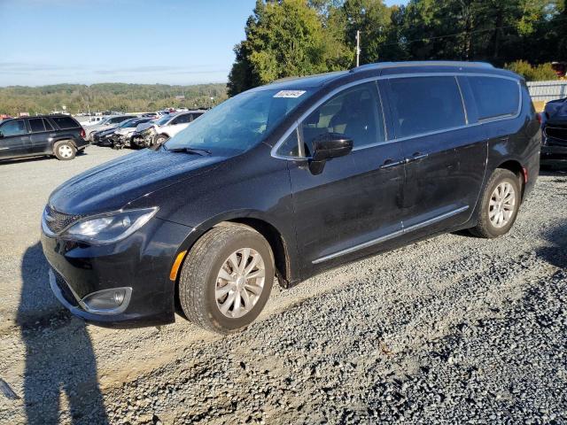 CHRYSLER PACIFICA T 2019 with VIN 2C4RC1BG6KR732589 - Photo from auction