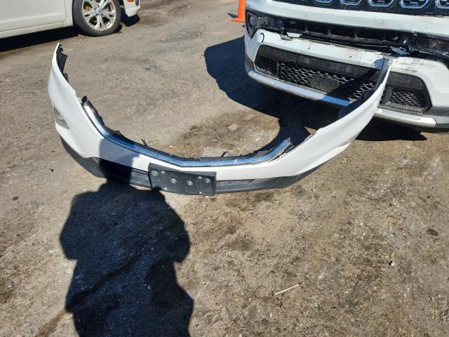 Photo 13 from auction – 2019 CHEVROLET EQUINOX LT with VIN 3GNAXTEV7KS629893