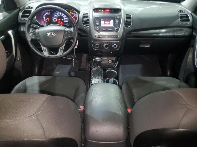 Photo 8 from auction – 2014 KIA SORENTO LX with VIN 5XYKT3A67EG525045