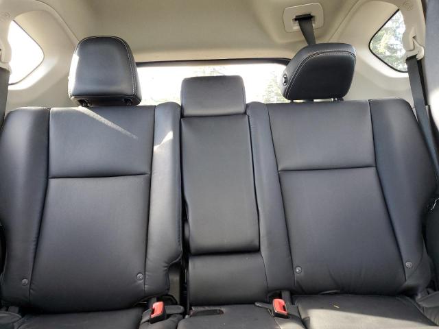 Photo 10 from auction – 2014 TOYOTA RAV4 LIMIT with VIN 2T3DFREV2EW213978