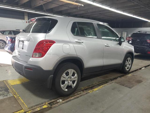 Zdjęcie 3 z aukcji – 2016 CHEVROLET TRAX LS z VIN 3GNCJKSB6GL227055