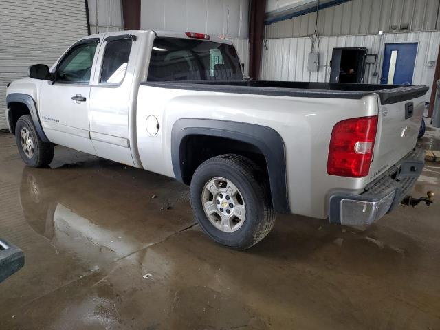 Фото 2 с аукциона – 2008 CHEVROLET SILVERADO с VIN 2GCEK19C081275306