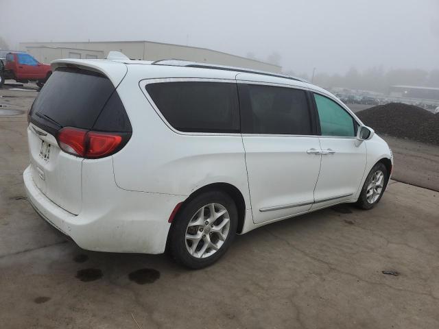 Photo 3 from auction – 2017 CHRYSLER PACIFICA TOURING L PLUS with VIN 2C4RC1EG1HR709046