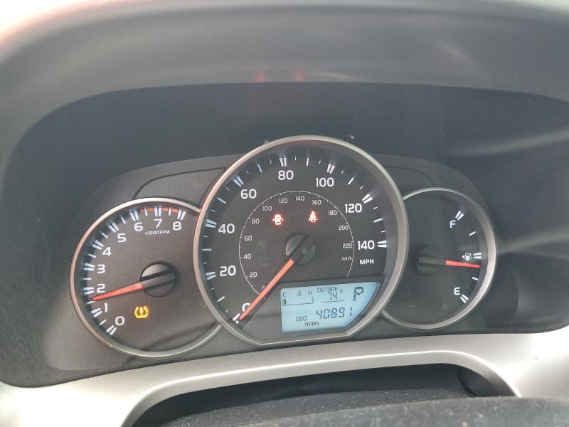 Photo 9 from auction – 2016 TOYOTA RAV4 LE with VIN JTMZFREV6GJ062912