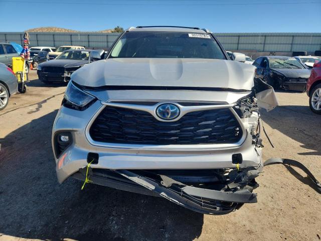 Photo 5 from auction – 2022 TOYOTA HIGHLANDER with VIN 5TDHBRCH5NS539902