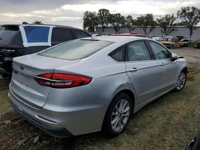 Photo 3 from auction – 2019 FORD FUSION SE with VIN 3FA6P0LU7KR226470