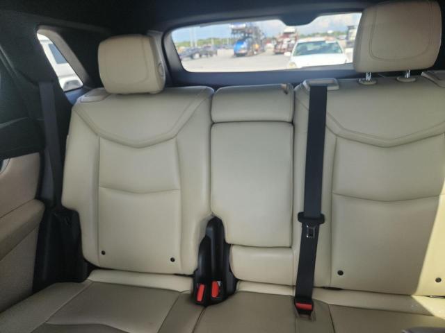 Photo 10 from auction – 2017 CADILLAC XT5 with VIN 1GYKNARS7HZ268436