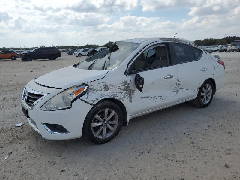 NISSAN VERSA S 2016 with VIN 3N1CN7AP7GL870752 - Photo from auction