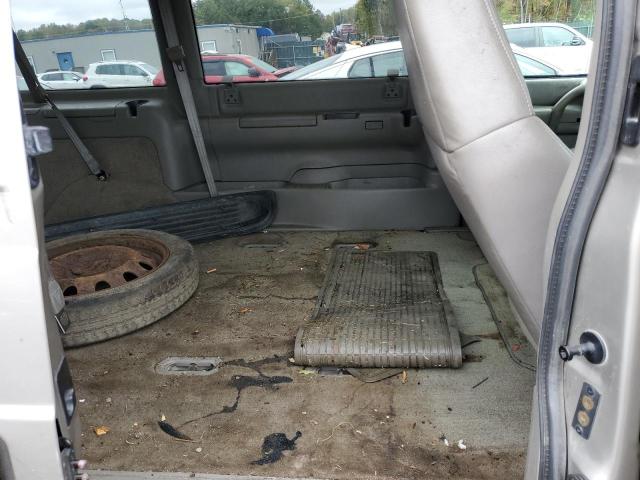 Photo 11 from auction – 2004 CHEVROLET ASTRO with VIN 1GNEL19X74B129292