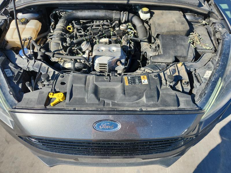 Photo 11 from auction – 2017 FORD FOCUS SE with VIN 1FADP3FE3HL299565