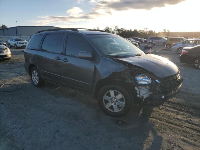 Photo 4 from auction – 2005 TOYOTA SIENNA XLE with VIN 5TDZA22C65S285167
