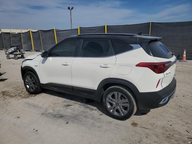 Photo 2 from auction – 2021 KIA SELTOS S with VIN KNDEUCAA7M7195675