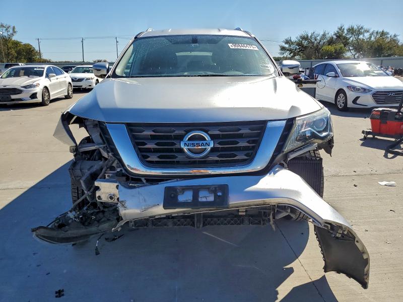 Photo 5 from auction – 2018 NISSAN PATHFINDER with VIN 5N1DR2MN3JC649747