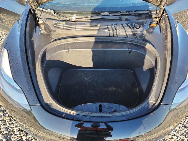 Photo 11 from auction – 2018 TESLA MODEL 3 with VIN 5YJ3E1EA0JF046615