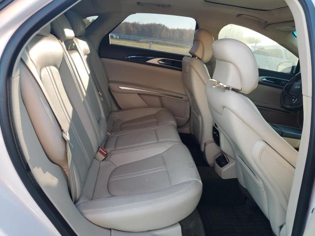 Photo 10 from auction – 2016 LINCOLN MKZ with VIN 3LN6L2JK0GR622388