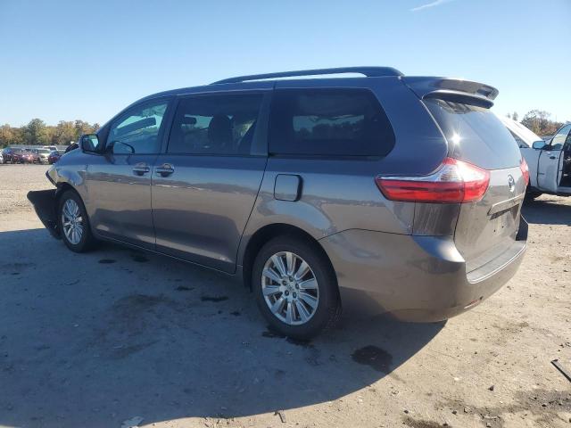 Photo 2 from auction – 2017 TOYOTA SIENNA LE with VIN 5TDJZ3DC4HS149231