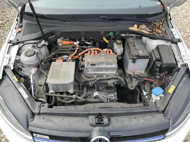 Photo 11 from auction – 2017 VOLKSWAGEN E-GOLF SE with VIN WVWKR7AU0HW954376