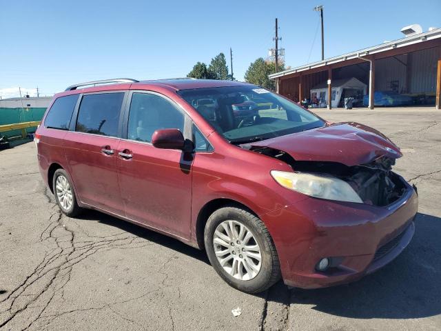 Photo 4 from auction – 2011 TOYOTA SIENNA XLE with VIN 5TDYK3DC5BS110917
