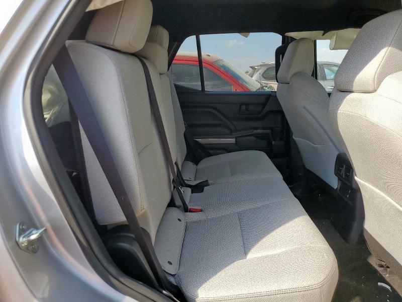Photo 11 from auction – 2025 TOYOTA 4RUNNER SR with VIN JTEVA5AR3S5002713
