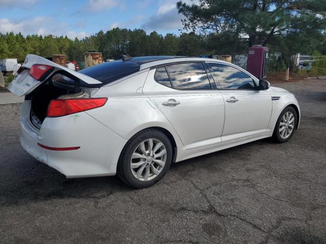Фото 3 с аукциона – 2015 KIA OPTIMA EX с VIN 5XXGN4A73FG494770