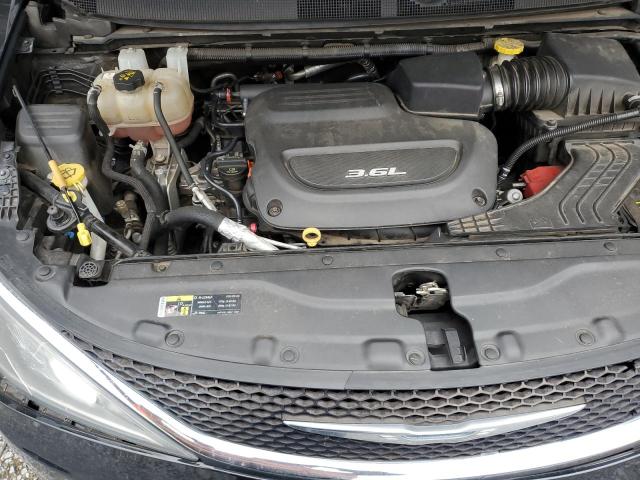 Photo 11 from auction – 2017 CHRYSLER PACIFICA T with VIN 2C4RC1EG2HR538341