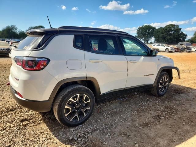 Photo 3 from auction – 2020 JEEP COMPASS TR with VIN 3C4NJDDB7LT177352