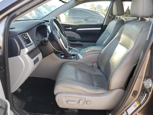 Photo 7 from auction – 2015 TOYOTA HIGHLANDER with VIN 5TDJKRFH2FS163528