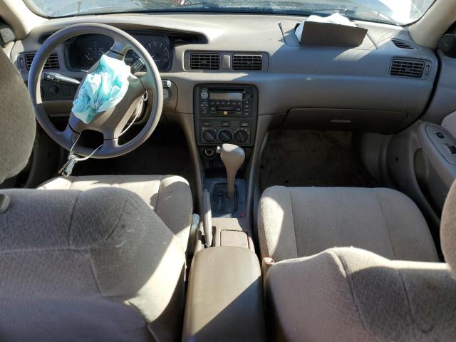 Photo 8 from auction – 2001 TOYOTA CAMRY LE with VIN 4T1BF22K11U959463