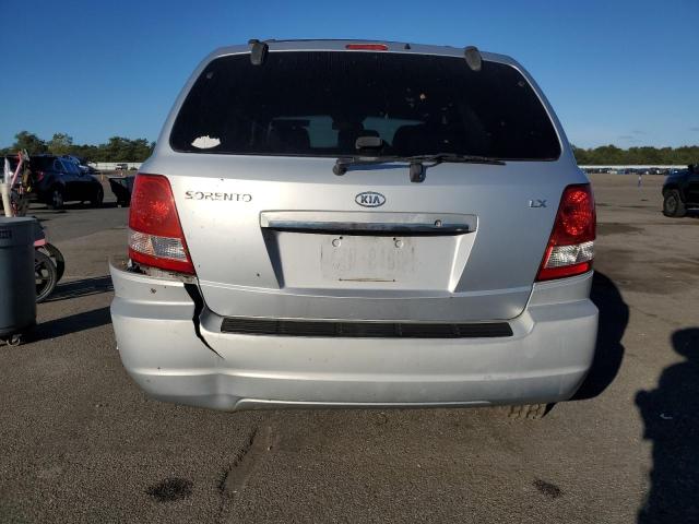 Photo 6 from auction – 2005 KIA SORENTO EX with VIN KNDJC733855369581