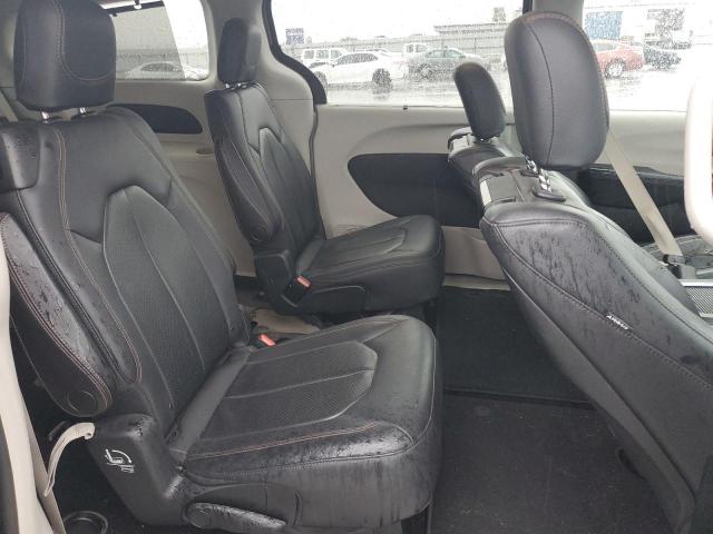 Photo 11 from auction – 2017 CHRYSLER PACIFICA T with VIN 2C4RC1EG8HR811833