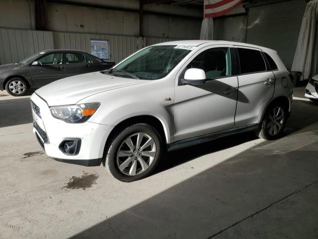 MITSUBISHI OUTLANDER 2015 مع رقم تعريف المركبة 4A4AP3AU6FE006943 - صورة من المزاد