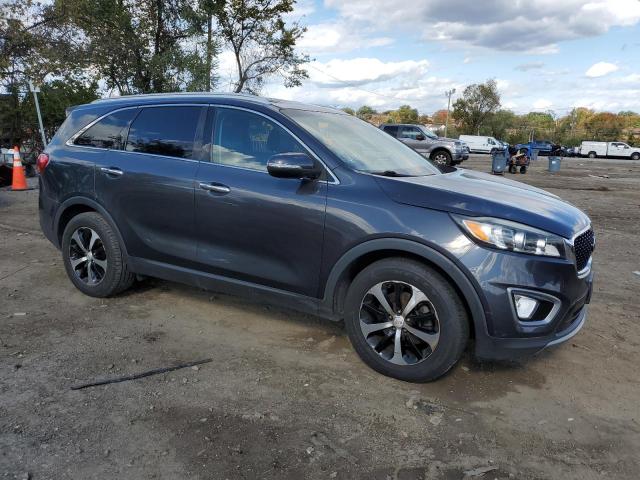 Photo 4 from auction – 2016 KIA SORENTO EX with VIN 5XYPHDA56GG087738