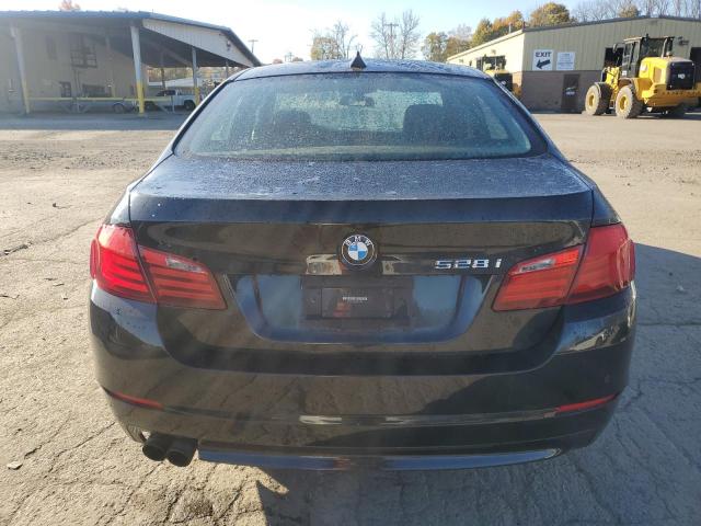 Photo 6 from auction – 2012 BMW 528 XI with VIN WBAXH5C59CDW11358