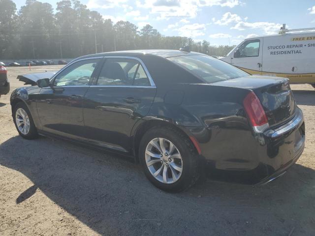 Photo 2 from auction – 2016 CHRYSLER 300 LIMITE with VIN 2C3CCAAG1GH208002
