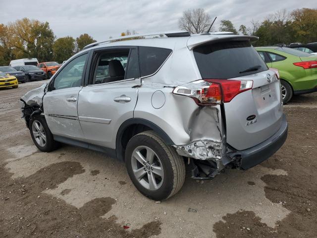 Photo 2 from auction – 2015 TOYOTA RAV4 with VIN 2T3WFREV5FW214701