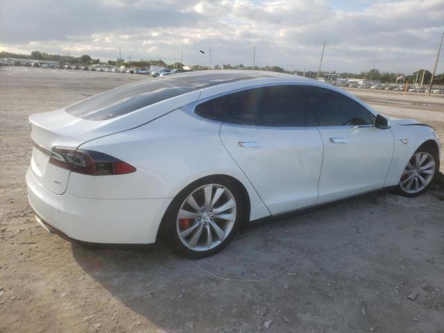 Photo 3 from auction – 2013 TESLA MODEL S with VIN 5YJSA1DP6DFP20512