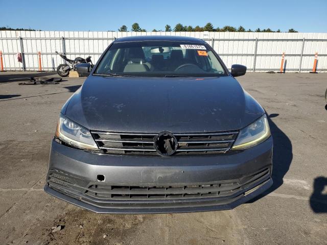 Photo 5 from auction – 2017 VOLKSWAGEN JETTA S with VIN 3VW2B7AJ1HM239985