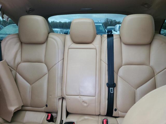 Photo 10 from auction – 2016 PORSCHE CAYENNE with VIN WP1AA2A26GLA10939